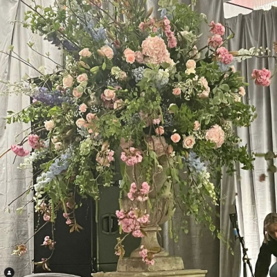 Ellie Goulding Floral stage Design